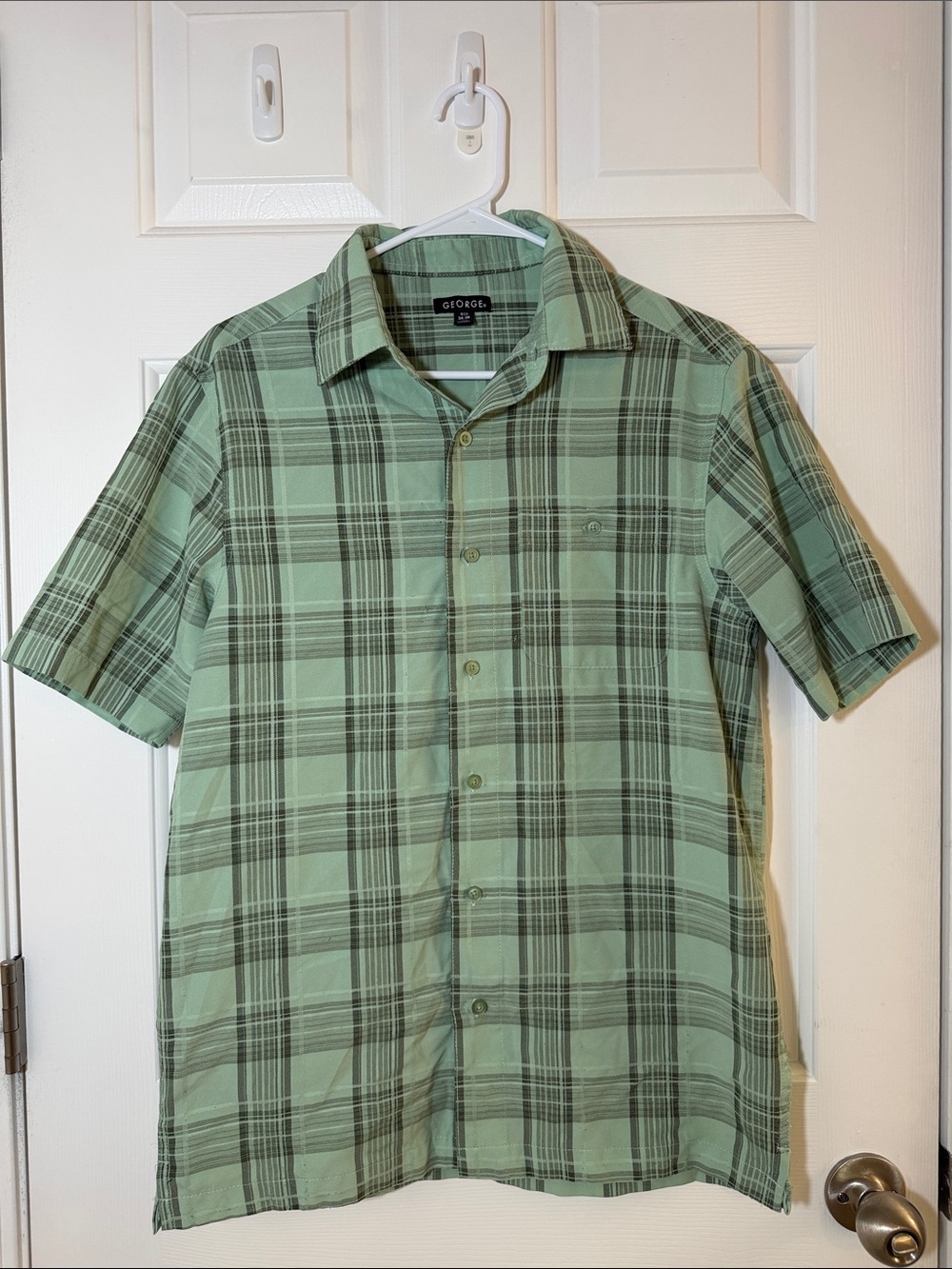 George Men’s Short-Sleeve Plaid Button-Up Shirt - Light Green & Dark Green